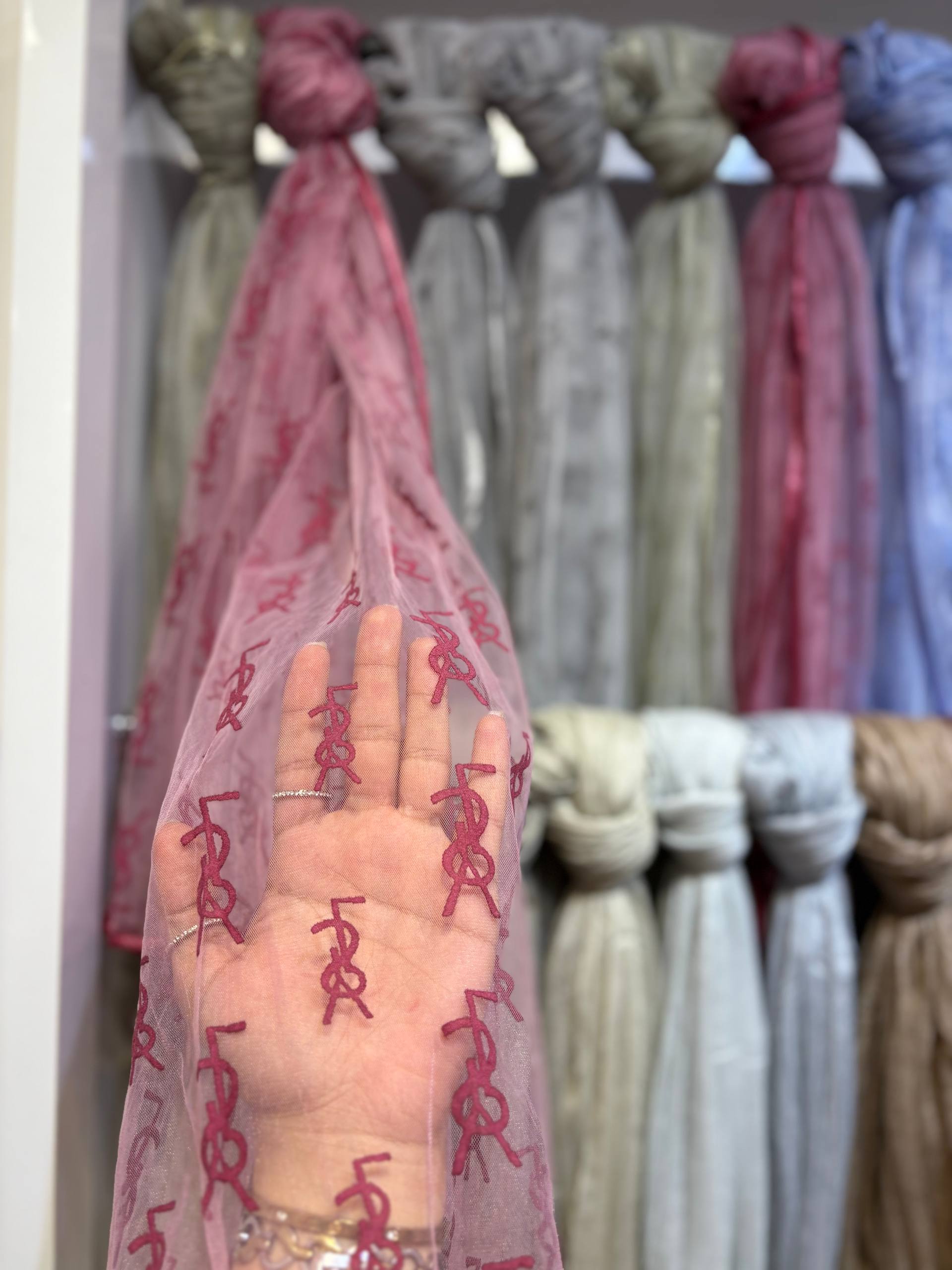 شال وارداتی YSL